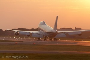 USAF E4-B arrives at RAF Brize Norton. 19th September 2008.