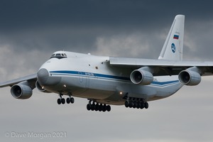 Antonov An-124 & Vulcan XH558 Brize Norton. 13th Aug