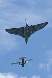 Avro Vulcan XH558 over the garden! 8th May 2011